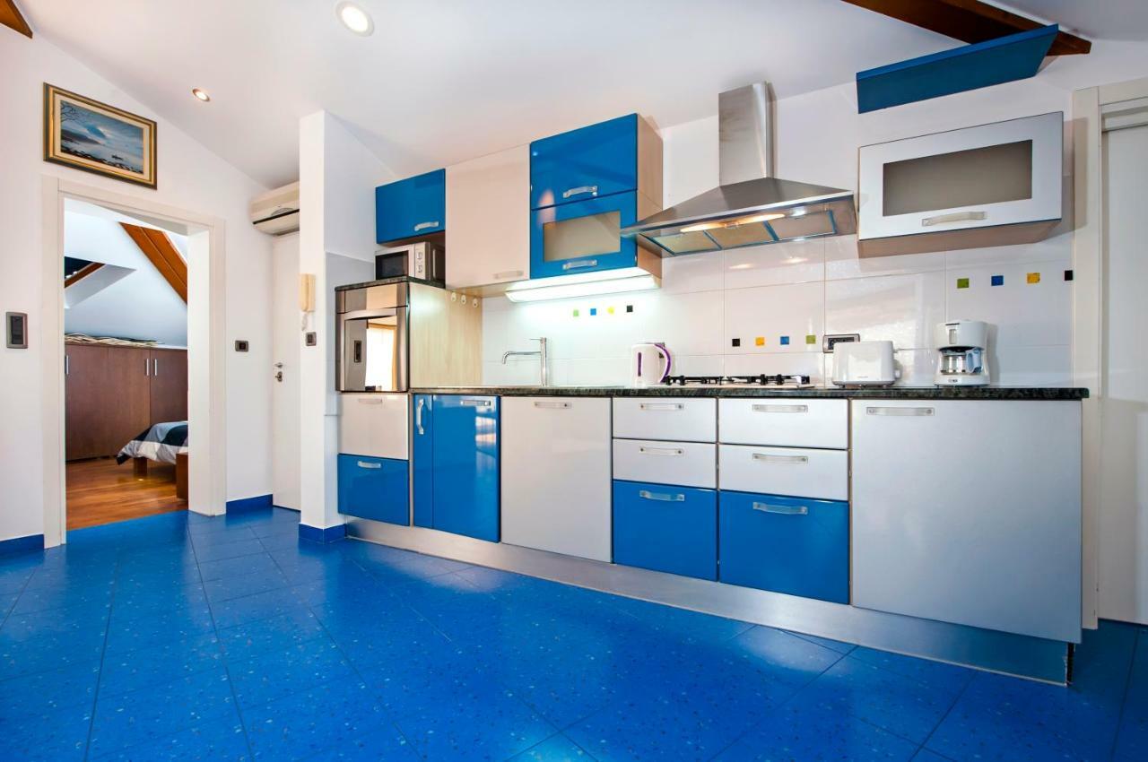 Apartment Canna โรวีน ภายนอก รูปภาพ